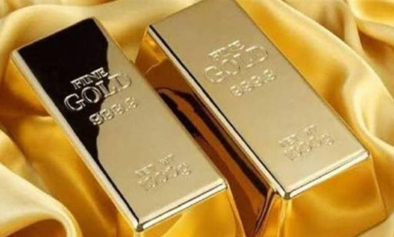 مع تراجع الدولار وترقب رسوم جمركية جديدة.. ارتفاع في اسعار الذهب