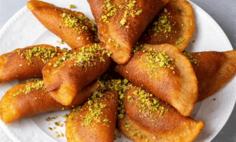 هل أدمنت حلويات رمضان.. اليكم هذه النصائح