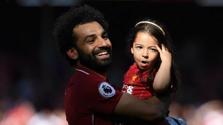 ظهور مكة محمد صلاح يثير تفاعل المتابعين بـ”كامل العدد “ل أبوكي”.