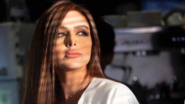 سحب الجنسية الكويتية من الإعلامية ريم النجم
