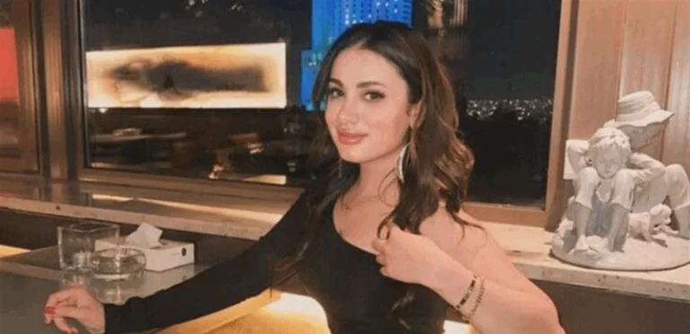 بعد شائعات خطوبتها من حسام حبيب.. سارة عوادين تطل بفستان الزفاف