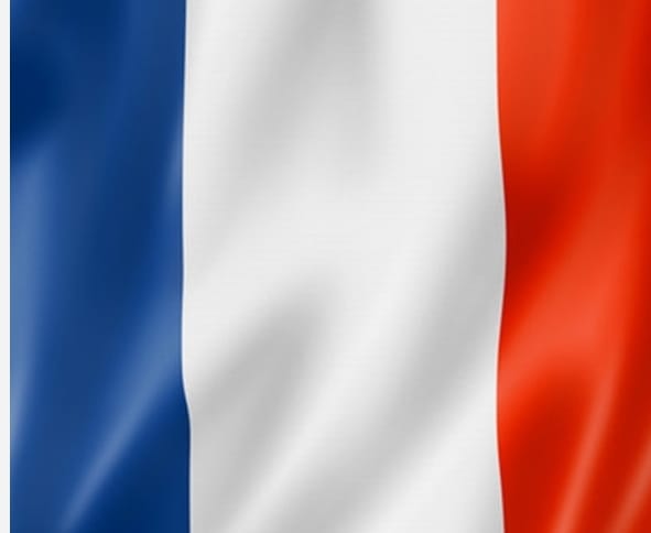 فرنسا تحذر رعاياها من السفر إلى إيران وتطالب الموجودين بالمغادرة فورا