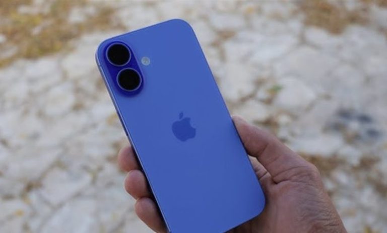 انخفاض صوت آيفون يثير شكاوى المستخدمين..