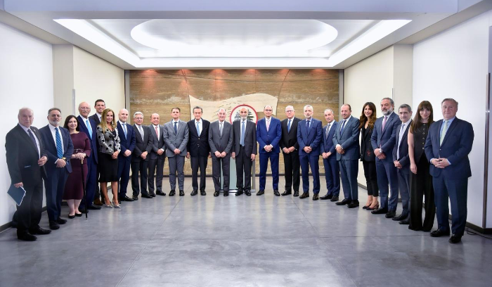 جعجع يستقبل وفداً أميركياً: تشديد على نزع السلاح ودعم الجيش