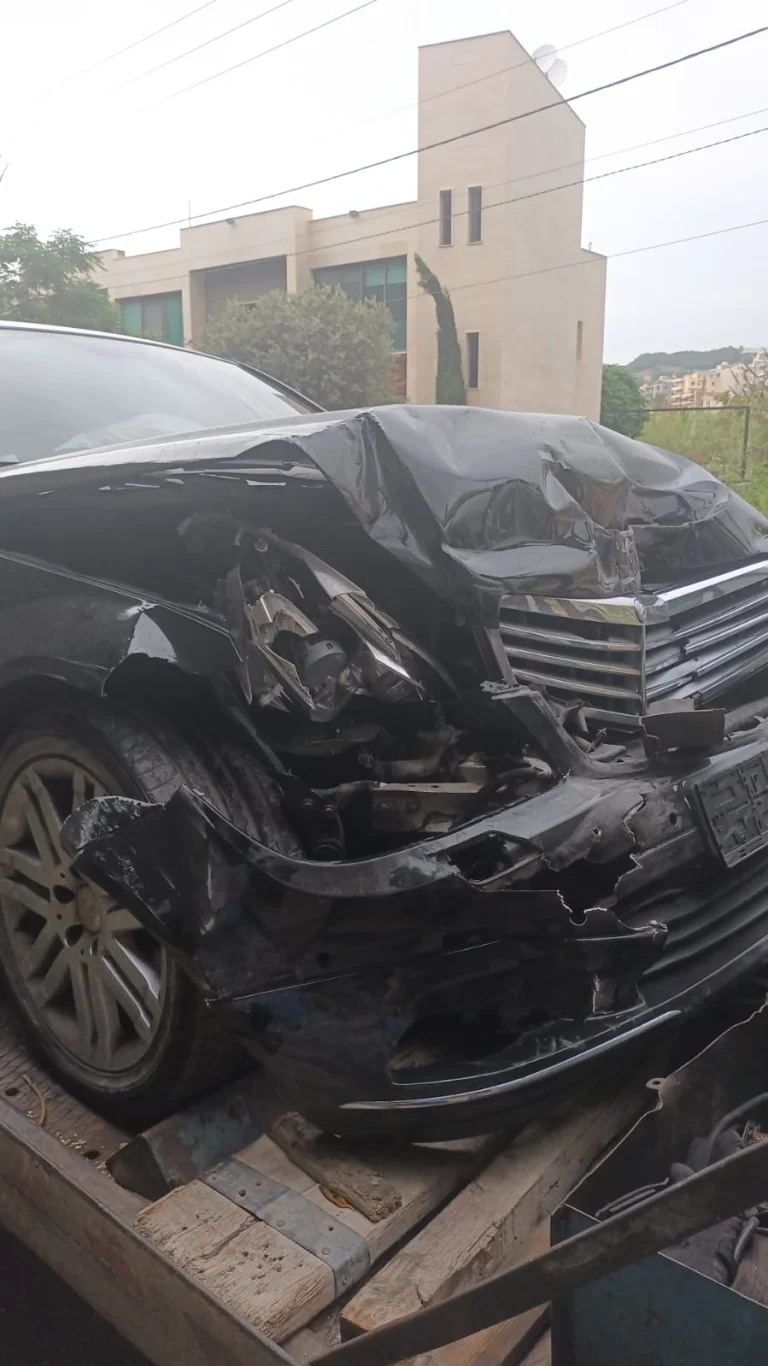 قاضٍ ينجو بأعجوبة من حادث سير