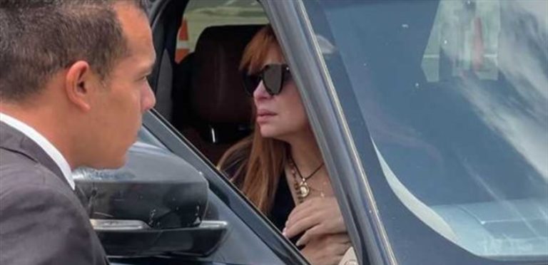 بالصور والفيديو… كارول سماحة ودّعت زوجها بحضور أهل الفنّ