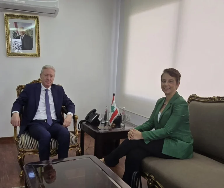 مباحثات بين لبنان وقبرص حول ترسيم الحدود البحرية