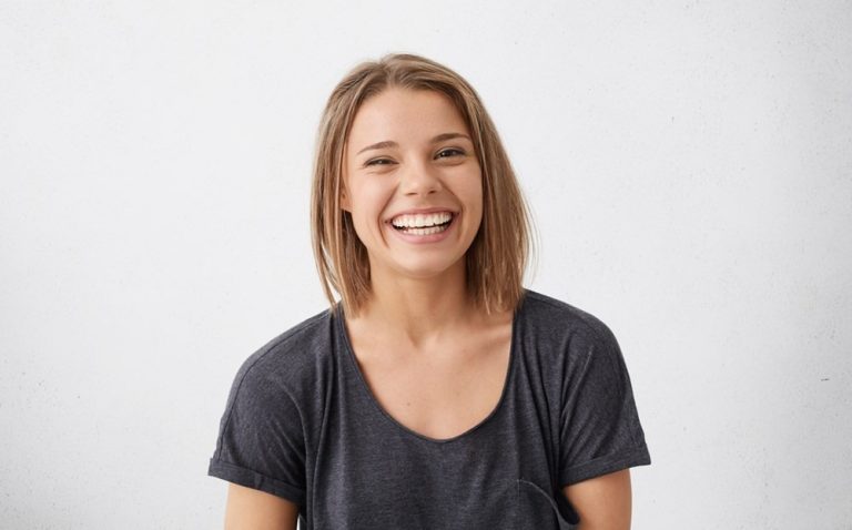 عادات تدرب العقل على الإحساس بالسعادة