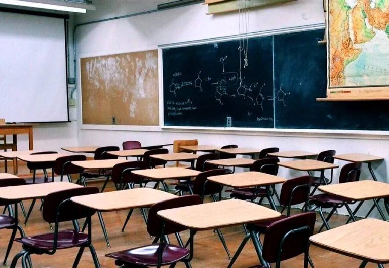 طفل يتعرّض للضرب المبرح في مدرسته… صرخة أم تُحرّك المعنيين