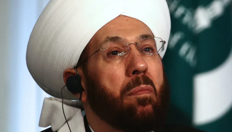 ما صحة الأنباء بشأن وفاة مفتي سوريا السابق بدر حسون تحت التعذيب؟