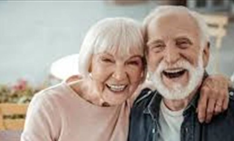 الحلم سيصبح واقعاً… متى سيعيش البشر حتى عمر 1000 سنة؟ خبراء يحددون الموعد!