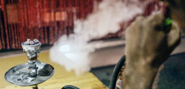 النرجيلة تقتل ببطء.. أضرار صحية خطيرة يغفل عنها الكثيرون