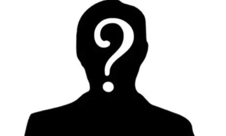 “أنا رجل شرقي جدًا”.. مطرب شهير يتحدث عن غيرته على زوجته الإعلامية!