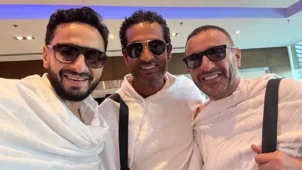 عمرو سعد: “مكنتش عارف تفاصيل المناسك.. والسقا وحمادة هلال ساعدوني”