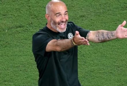 ماريسكا : إيقاف مباراة تشلسي وبنفيكا ساعتين “نكتة”