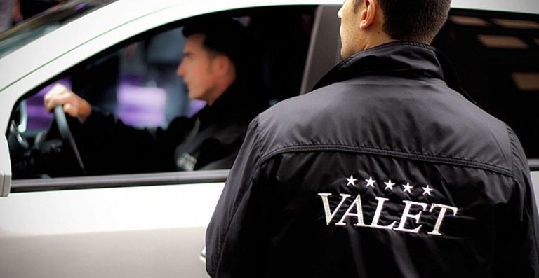 كتاب رسمي من عبود لضبط فوضى الـ”vallet parking”