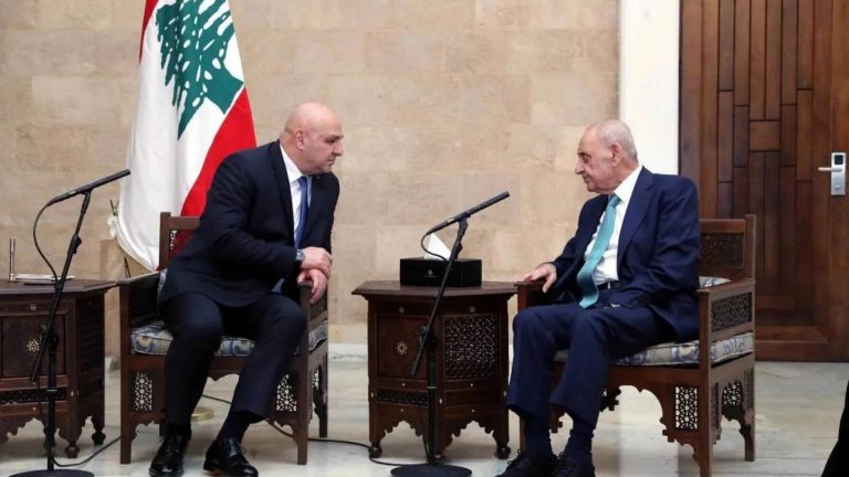 رسالة إلى عون وبرّي: لقيادة حوار وطني