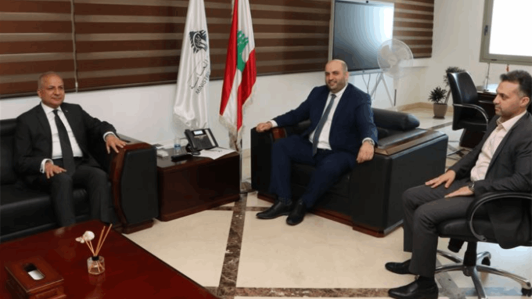 وزير الصحة إستقبل السفير العراقي الجديد… وتأكيد تعزيز التعاون الصحي بين البلدين