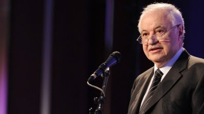 بسبب إنكاره لجرائم النظام المخلوع.. وزارة المالية توقف ترخيص شركة طلال أبو غزالة