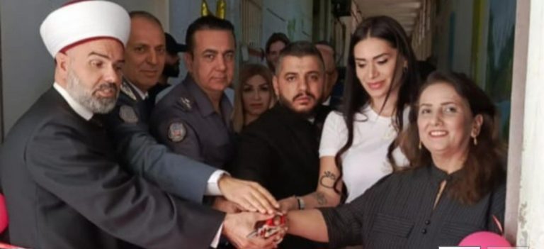 افتتاح معرض “مهارات خلف القضبان” لنزيلات سجن طرابلس