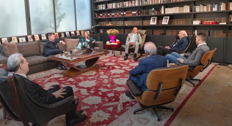 ماذا دار بين جنبلاط وبرّاك؟