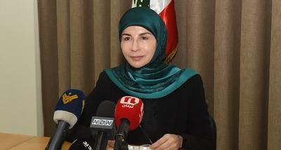 عناية عزالدين تشكر كل من قدم لها واجب العزاء