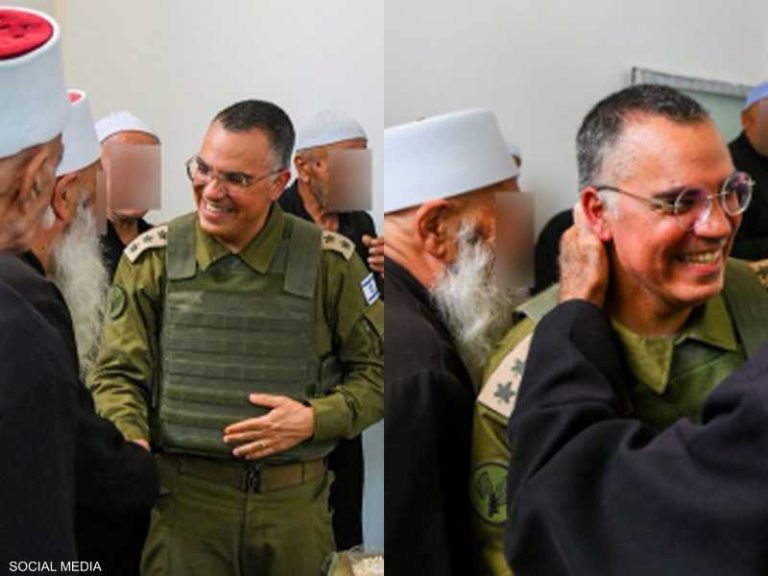 بالصور: أفيخاي أدرعي يزور “المجتمعات الدرزية” في سوريا