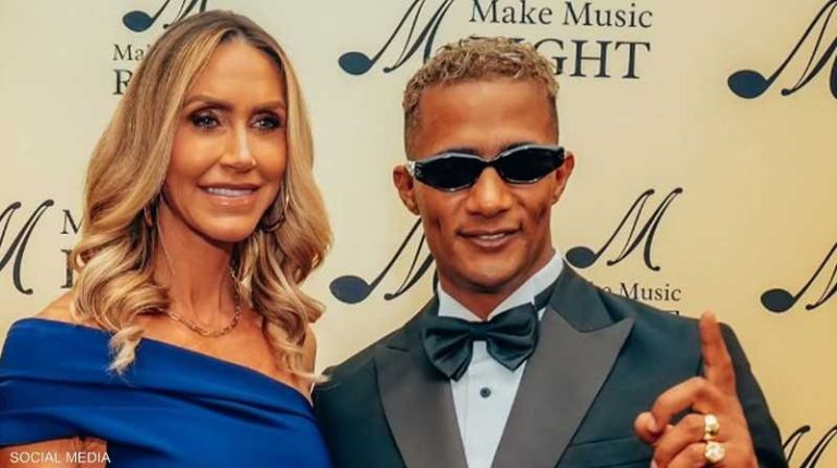 محمد رمضان يثير التكهنات بصورة مع لارا ترامب.. ويعد بمفاجأة