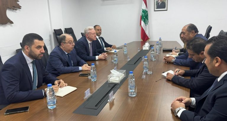 زيارة عربية لدعم لبنان: لقاء بين الوزير رجّي والسفير حسام زكي يؤكد على حصر السلاح بيد الدولة