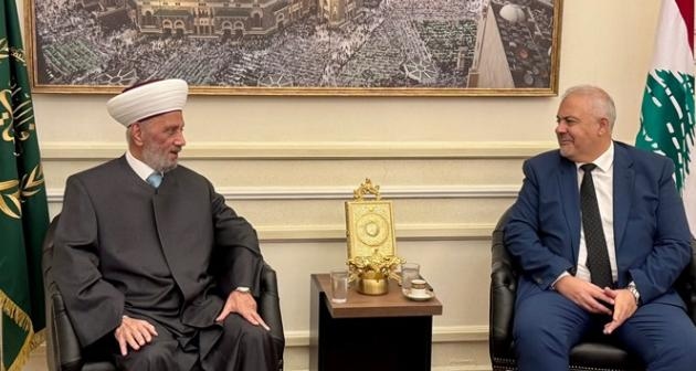المفتي دريان يستقبل محافظ بيروت ووفودًا سياسية وروحية: دار الفتوى ستبقى ملاذًا وطنيًا جامعًا