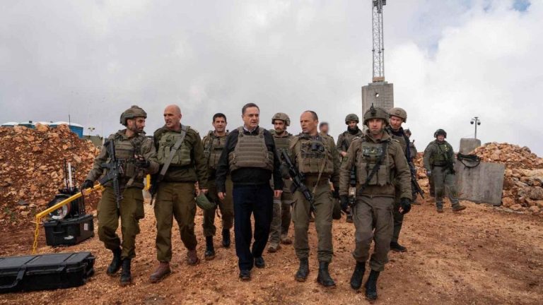 رغم عدم وجوده في الإتفاقية… كاتس يفاخر: دفعتُ لإقامة “الشريط الأمني” في لبنان