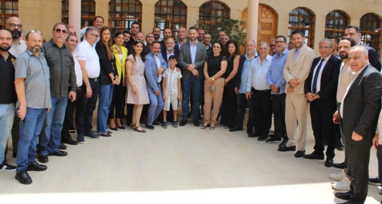 تيمور جنبلاط التقى وفوداً بلدية وأهلية واغترابية في المختارة