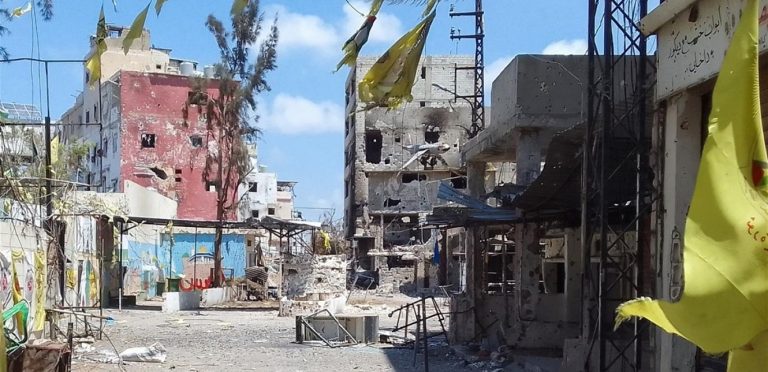 لقاء انتهى بـ”إشتباك”.. معلومات جديدة عن توتر عين الحلوة