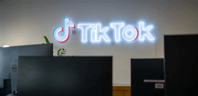 وفاة نجم “تيك توك” شاب عن 28 عاماً