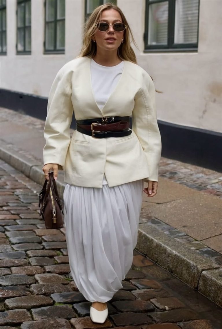 موضة الأحزمة المتعددة… لمسة جريئة تعيد تعريف الإطلالة العصرية