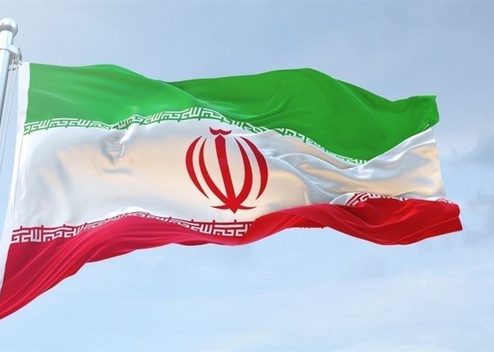 فيما إيران تتخبّط خارجيًا… صراع داخلي بين الحرس الثوري والرئيس!