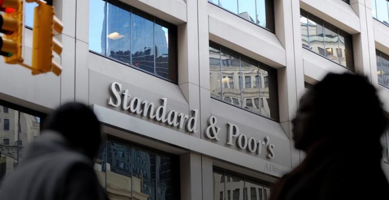 نظرة مستقبليّة مستقرّة”… هذا ما قالته “ستاندرد آند بورز” عن لبنان