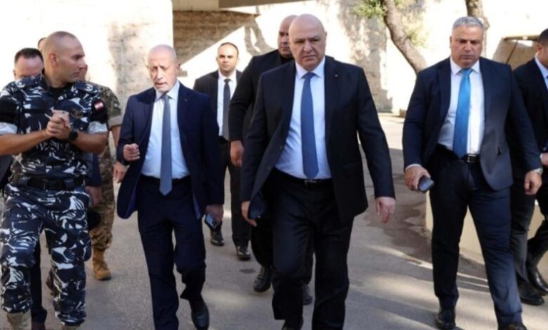 عون تفقد سرية حرس رئاسة الجمهورية