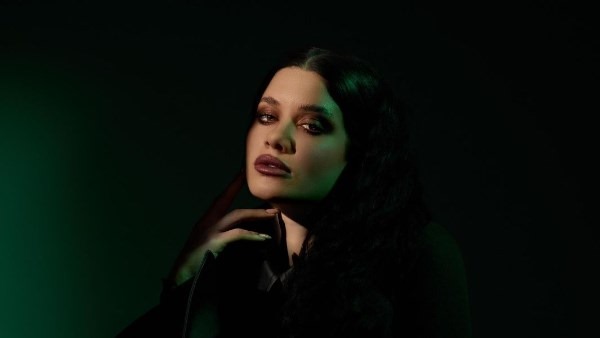 سينتيا خليفة بطلة فيلم “سفاح التجمع” مع أحمد الفيشاوي