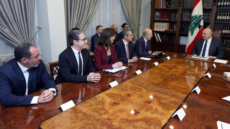 عون يطلق من بعبدا خطة إصلاح القطاع العام ومكي يعلن بدء مسار إعادة تكوين مؤسسات الدولة 2030