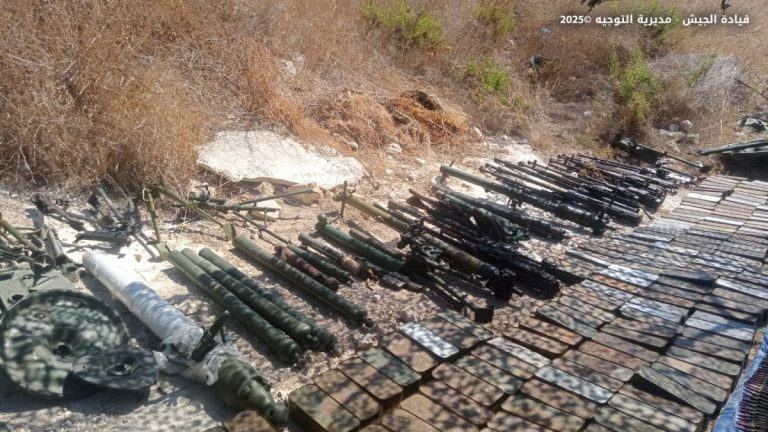 المخيمات الفلسطينية في لبنان خالية من السلاح الثقيل… و”الجيش” يتسلم 8 شاحنات