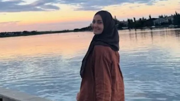 حلا شيحة وسما المصري يُعلقان على ارتداء أسما شريف منير “الحجاب”