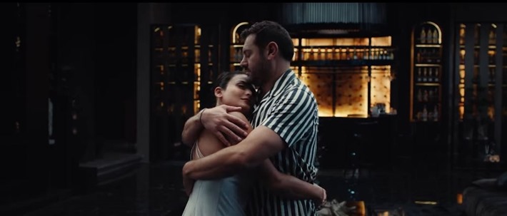 رومانسية أسماء جلال وعمرو يوسف في الإعلان الثاني من “السلم والثعبان: لعب عيال”