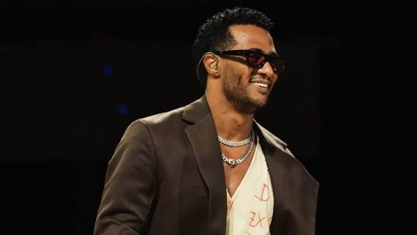 محمد رمضان يوجّه رسالة طريفة الى فنانة عالمية بعد تقليدها له (فيديو)