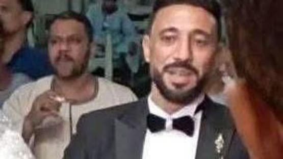 بالفيديو عريس يسقط جثة خلال رقصة زفافه..