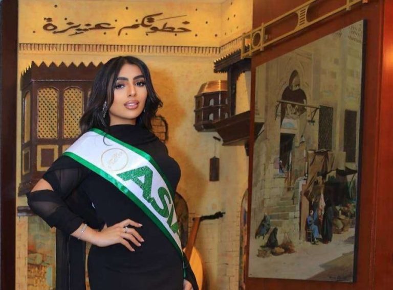 هند شمسان أول إماراتية تمثل بلادها في مسابقة ملكات جمال العالم