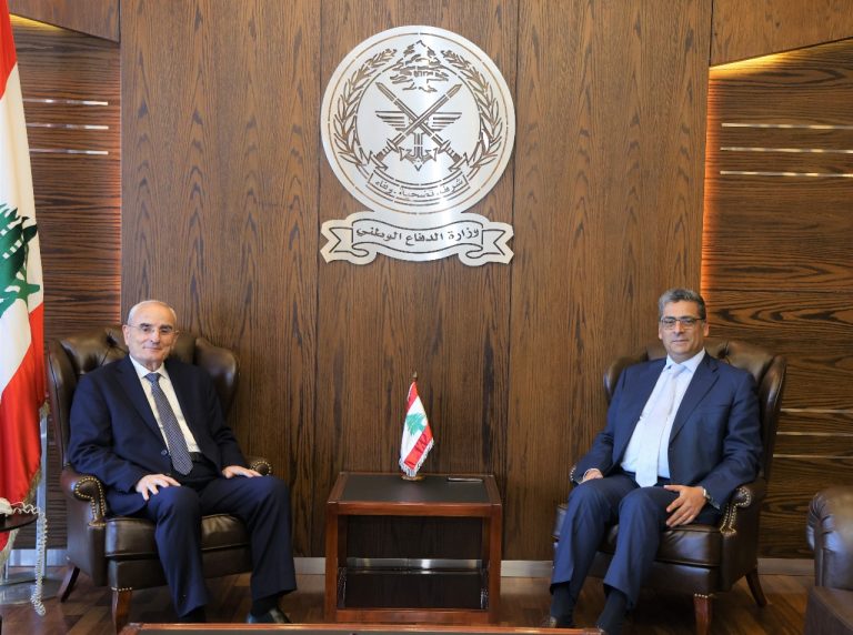 وزير الدفاع الوطني يستقبل السفير اللبناني الجديد في سوريا
