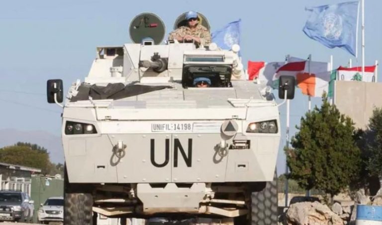 اليونيفيل: نُطالب إسرائيل بوقف الهجمات والسماح لنا بأداء مهامنا