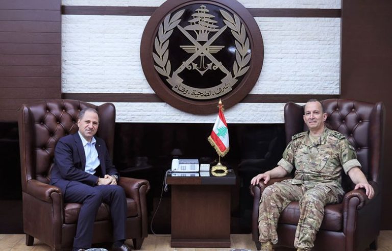 العماد هيكل بحث الأوضاع العامة مع النائب سامي الجميّل واستقبل السفير نمّور ووفد جمعية جوقة الشرف الفرنسية