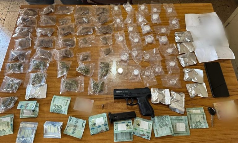 توقيف مروّج مخدرات في الحدت بعد إطلاقه النار على دوريّة أمنية